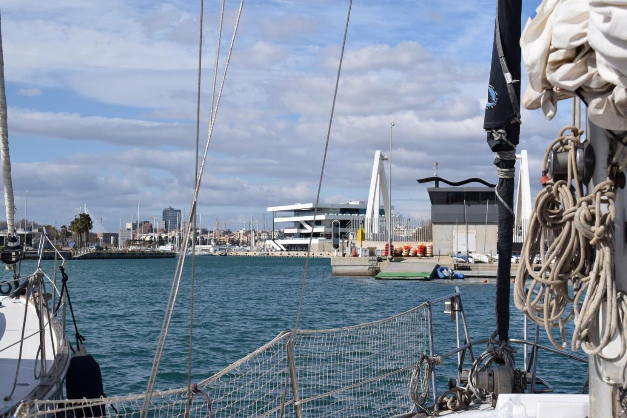 Hotel Velero En Puerto De Valencia - E&M Boats Exteriér fotografie