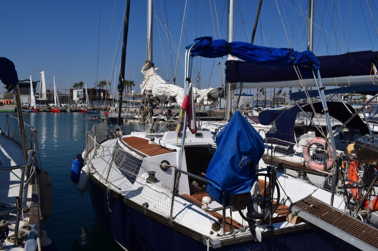 Hotel Velero En Puerto De Valencia - E&M Boats Exteriér fotografie